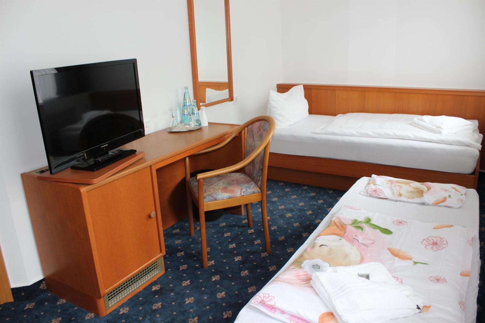Hotel Saechsisches Haus Berggiesshübel Eksteriør bilde