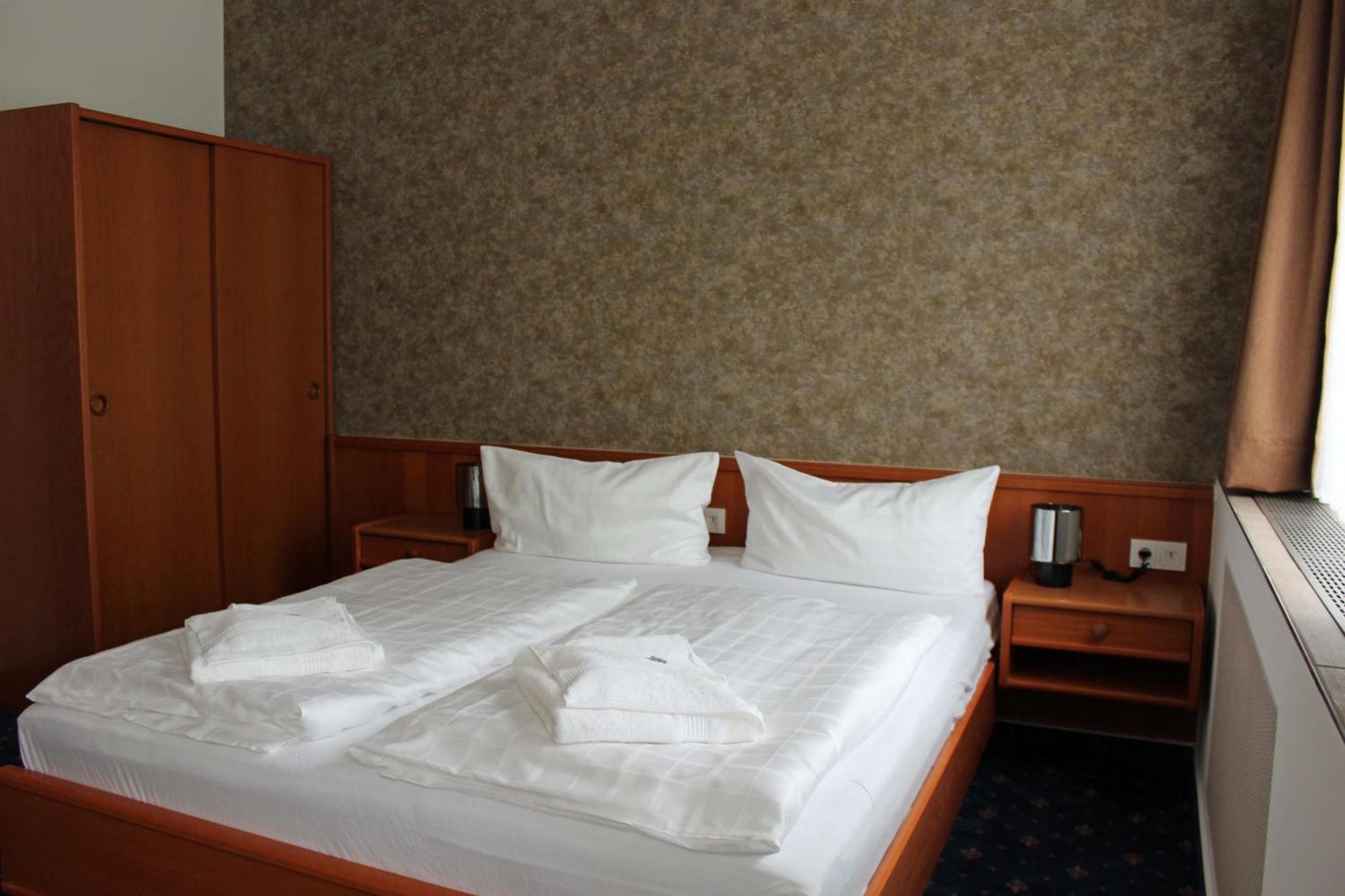 Hotel Saechsisches Haus Berggiesshübel Eksteriør bilde