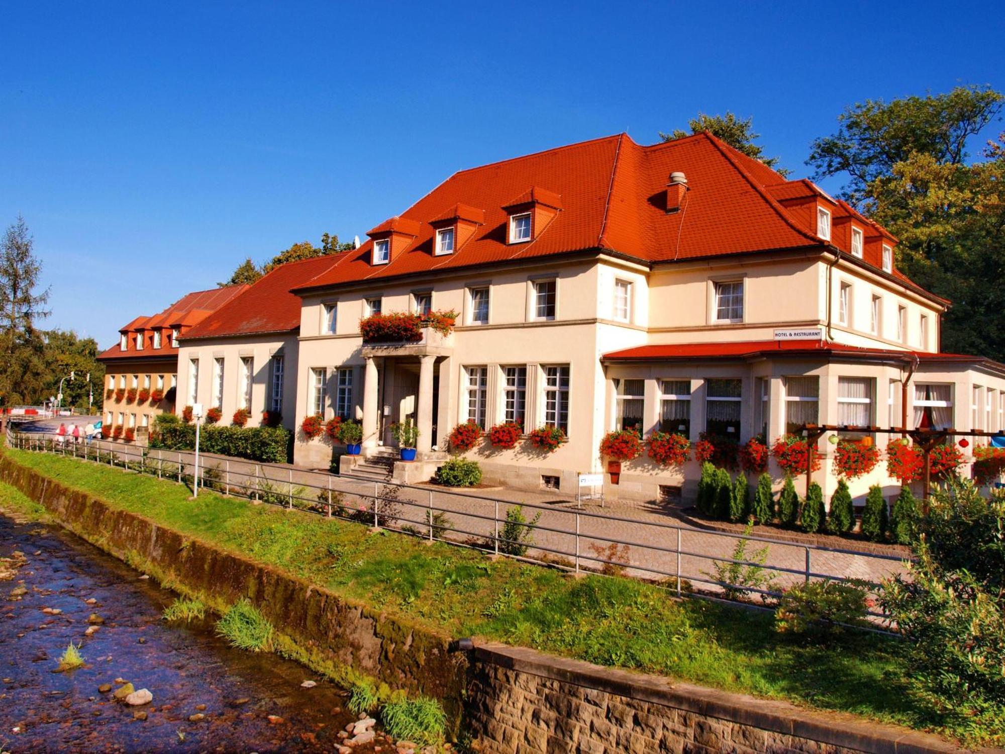Hotel Saechsisches Haus Berggiesshübel Eksteriør bilde