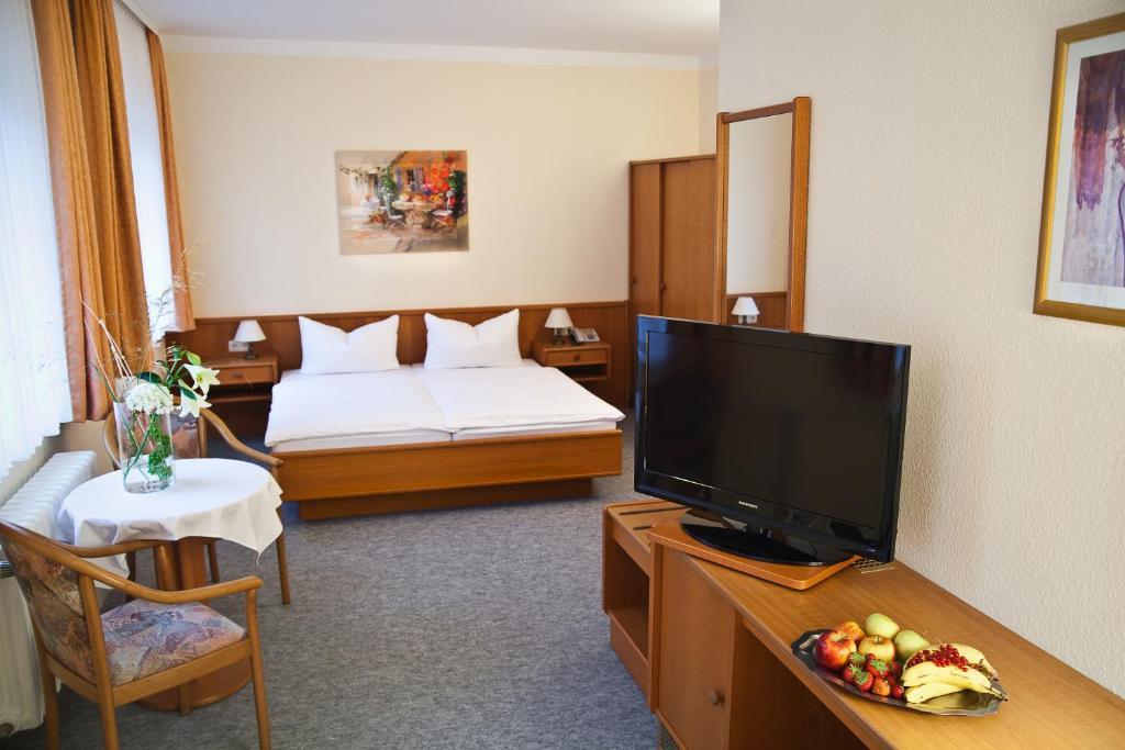 Hotel Saechsisches Haus Berggiesshübel Eksteriør bilde